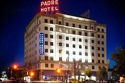 Padre Hotel Bakersfield Bagian luar foto